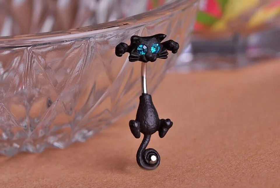 Маленькие сережки. Кошачий прокол. Каффы кошка. Кошачий прокол. Серьги кошки.