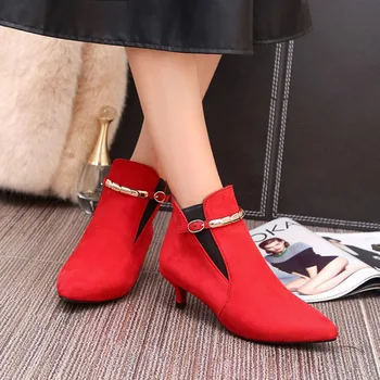 

Fashion and Elegant Women's Boots Pointed Toe Stiletto Heel Boots Suede Metal Buckle plus Velvet Keep Warm and Comfortable Boots