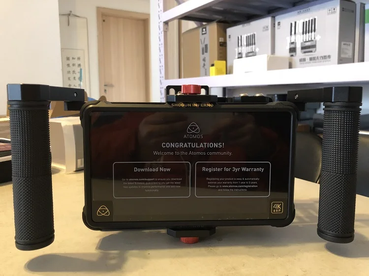 

Director handheld Kit with V-mount power supply system for Monitor and Wireless transmission Dual handle