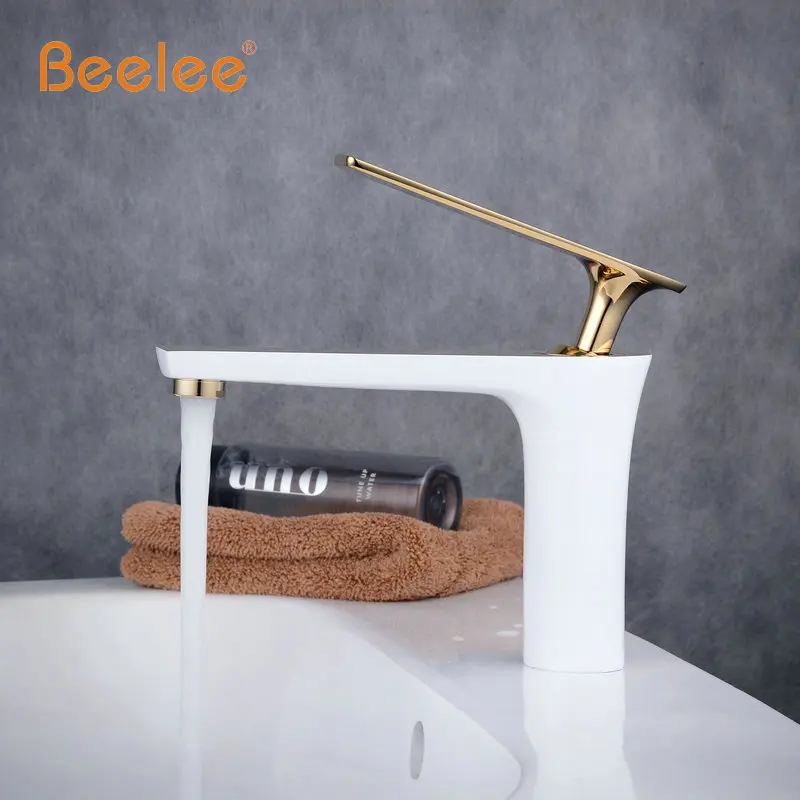 Beelee جديد وصول خلاط صنبور Torneira الحمام Tapware الغرور حوض صنبور الأبيض خبز صنبور مع الذهبي إنهاء الساخن و الماء البارد
