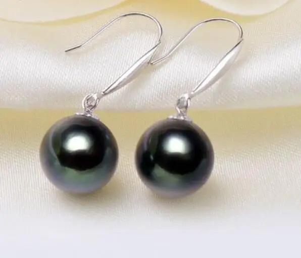 

a pair of natural 11-12mm tahitian black green pearl earrings 14K/20 White Gold