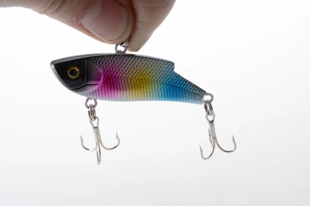 

1Pcs 5.5cm/10g Winter Sea Hard Fishing Lure VIB Bait With Lead Inside Diving Swivel Jig Wing Wobbler Crankbait Swimbait Lures