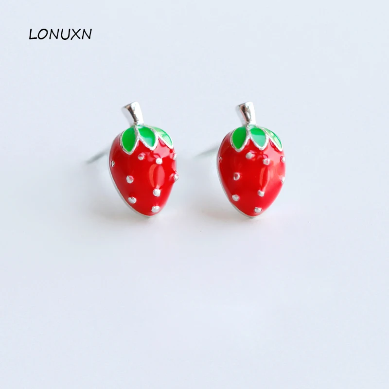 

High quality 925 Sterling silver Earrings girls creative cute cartoon strawberry earrings, simple temperament sweet lovers gift