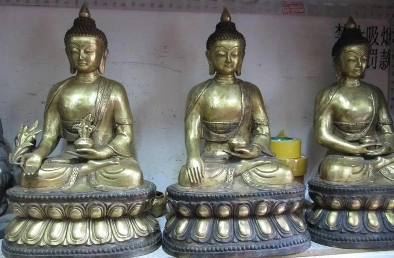 

Tibet Buddhism Bronze Copper Gild Bronze Three Sakyamuni Rulai Buddha Statue Set 8.02
