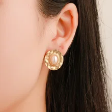 Ufavoirte корейский дизайн металлические золотые геометрические Необычные круглые квадратные серьги-гвоздики с натуральным пресноводным жемчугом для женщин подарок для девочек