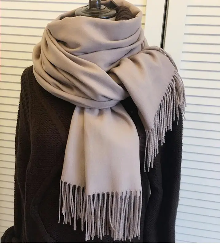 

2019 luxury brand scarf women's Cashmere Scarf double side/color fashion lady scarves thick tassel shawls pashmina bandana