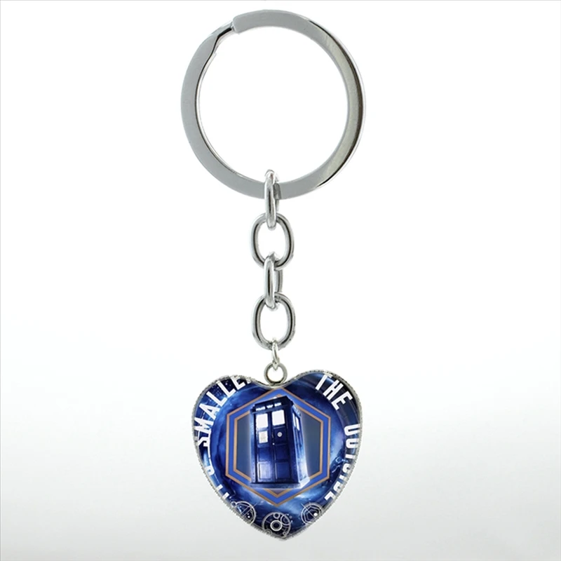 

2017 New fashion science movie case for Doctor Who Tardis keychain box time machine heart pendant key chains ring HP252