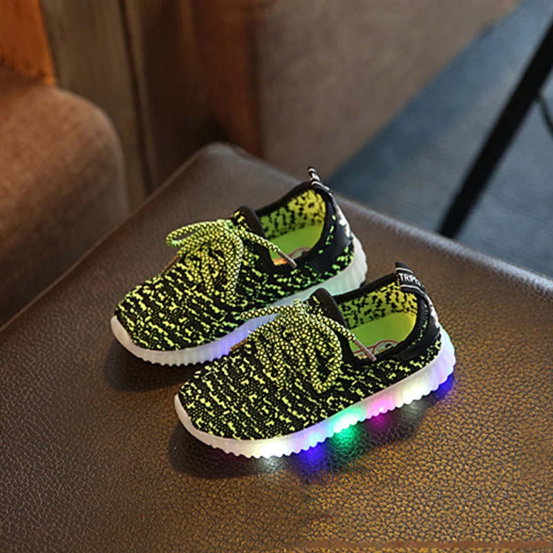 LED Basketball Shoes for Kids Sports Shoes Children Boy Sneakers Running Shoes Girls Boys Shoes for