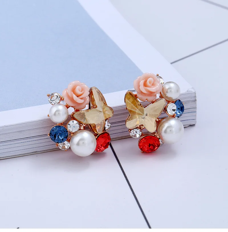 

CXW 4 Korean fashion earrings for with fresh and sweet crystal stud earrings party friend gifts wholesale ST01234
