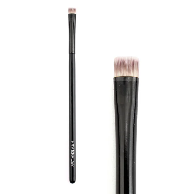 Outer V Shape Domed Crease blending brush eye shadow cream liquid