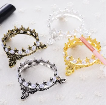 

Crown Nail Art Pens Brushs Stand Rack Pearls Decoration Salon Manicure Nail Carving Drawing Pens Brushes Holder / by dhl 100pcs