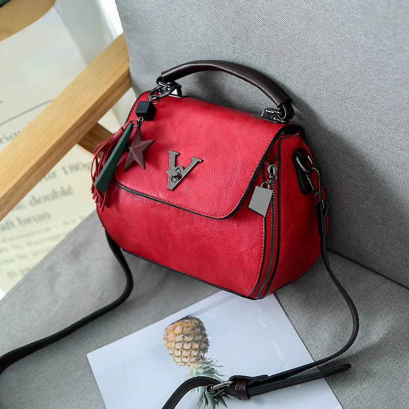 Kajie винтажные женские маленькие V стильные седельные Геометрические Роскошные сумки через плечо для женщин, дизайнерские сумки-мессенджеры - Цвет: Red