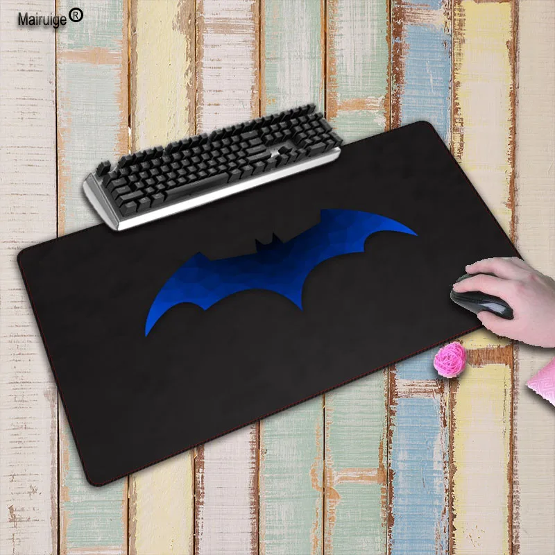 Mairuige Batman Large Size Lock Edge Mouse Pad Natural Rubber Material Waterproof Desk Gaming Mouse