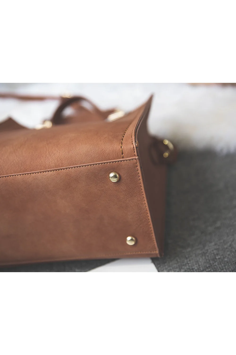 3648348295_845856198