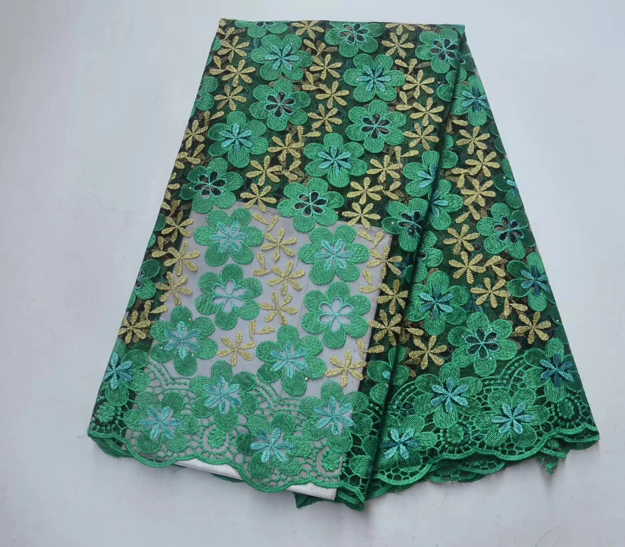 Африканская кружевная Цветочная узор 120 см ширина ткань для одежды и моды продается 5 ярдов