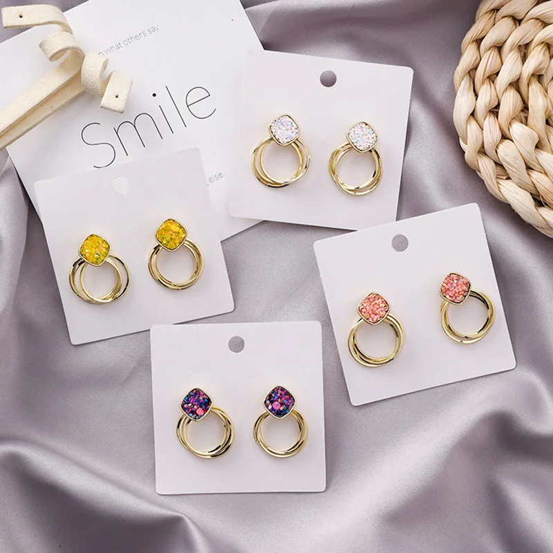 

2019 Korea Design Earrings Gold Color Metal Circle Geometric Sequin Stud Earrings for Women Simple pendientes mujer moda Brincos