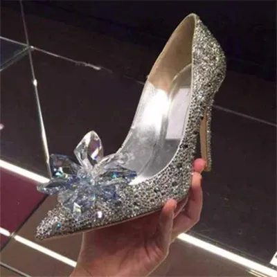 Bling Золушки Хрустальная обувь знаменитостей обувь для сцены на высоком каблуке Острый носок сверкающие со стразами свадебные туфли-лодочки