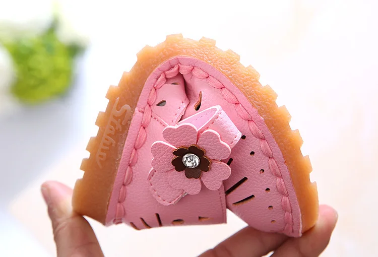 Kalupao 2018 Spring Summer Fashion Hollow Kids Girls Princess Shoes Children'S Single Shoes Cute Cat Cow Muscle Flat Sandals (22)