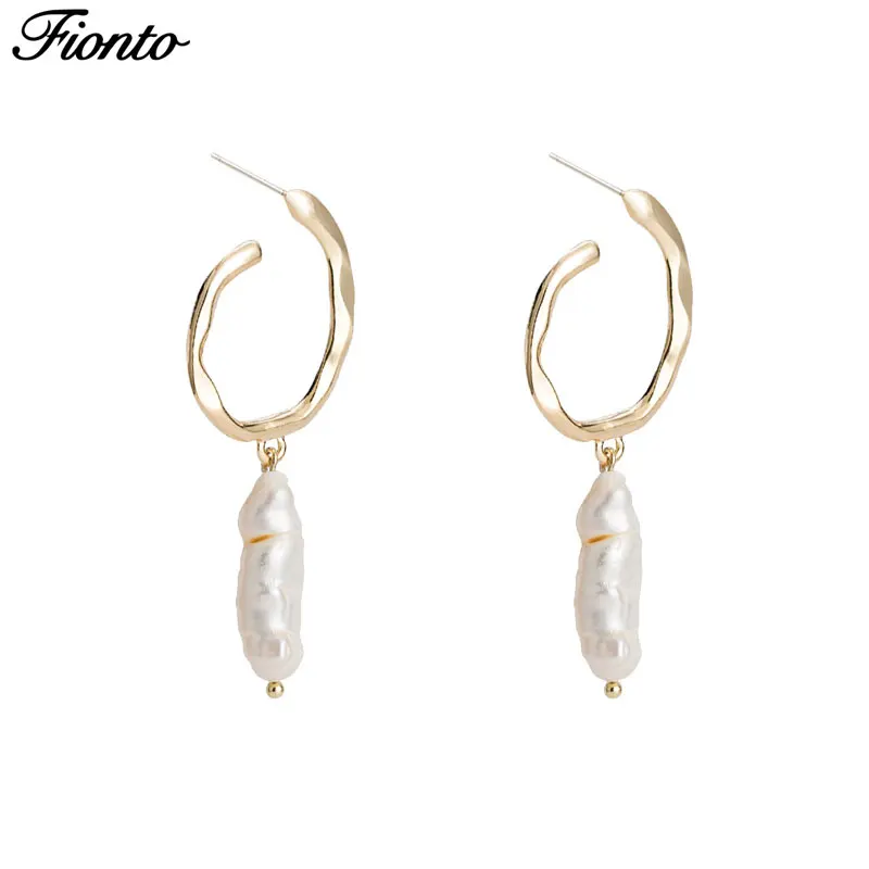 

Fionto Retro Geometry 925 Silver Needle Freshwater Pearl Dropping Earrings and Ear Nails Plated with Authentic Gold