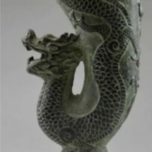 Коллекционное декорированное старое изделие из бронзы ручной работы резная ваза дракона