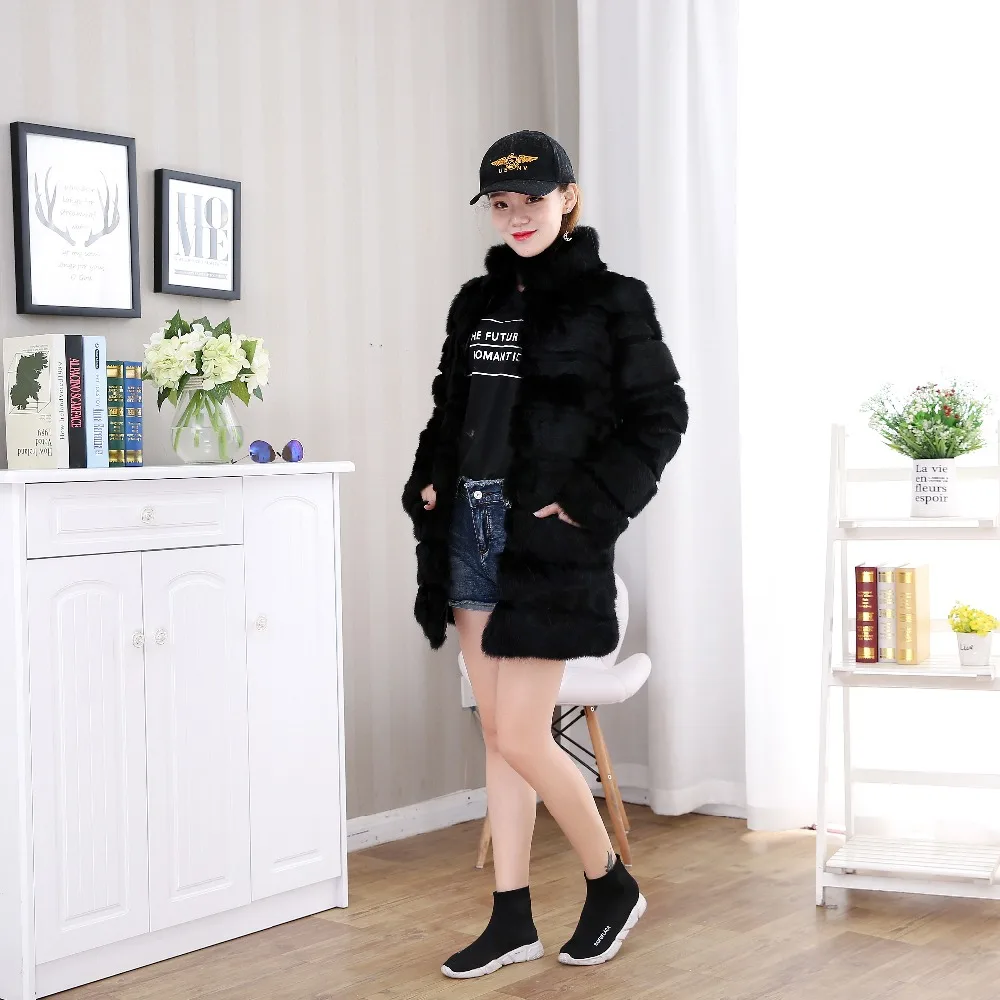 

New women's winter fur coat pure natural rabbit fur collar long fur coat
