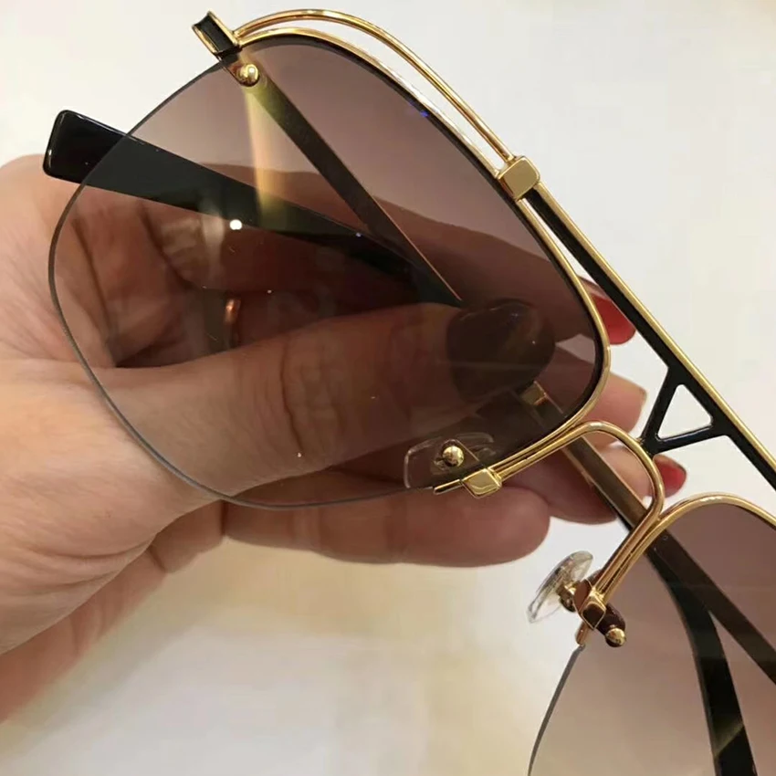 Роскошные брендовые блестящие золотые солнцезащитные очки женские классические дизайнерские квадратные очки оттенки женские зеркальные солнцезащитные очки UV400