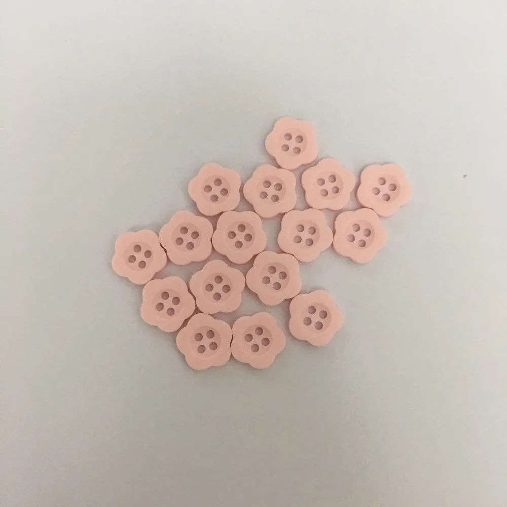 Flower Design 4-holes Resin Button Flower Design 4-holes Resin Button