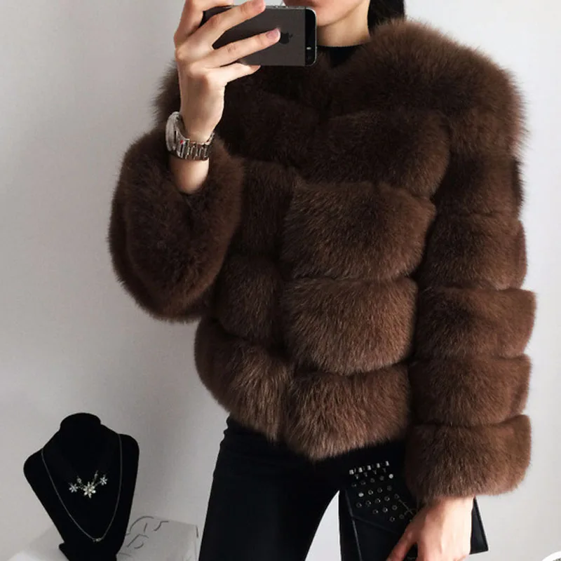 

Tatyana furclub Women Warm Real Fox Fur Coat Short Winter Genuine Fur Jacket Outerwear Overcoat Natural Fox Fur Coats for Girls