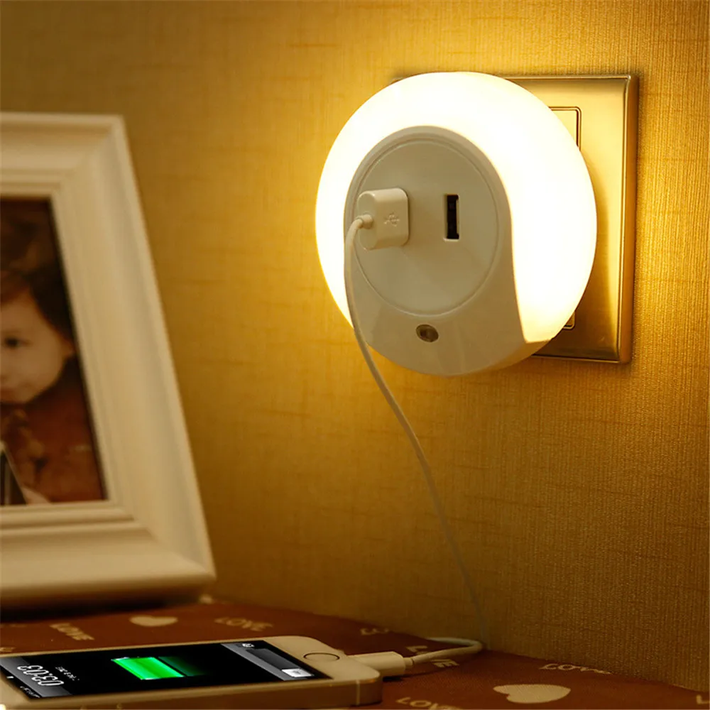 

EU/US Plug LED Night Light Sensor 2 USB Charging Socket Mobile Phone Charger 110V /220V LED Night Lamp With Sensor Warm White