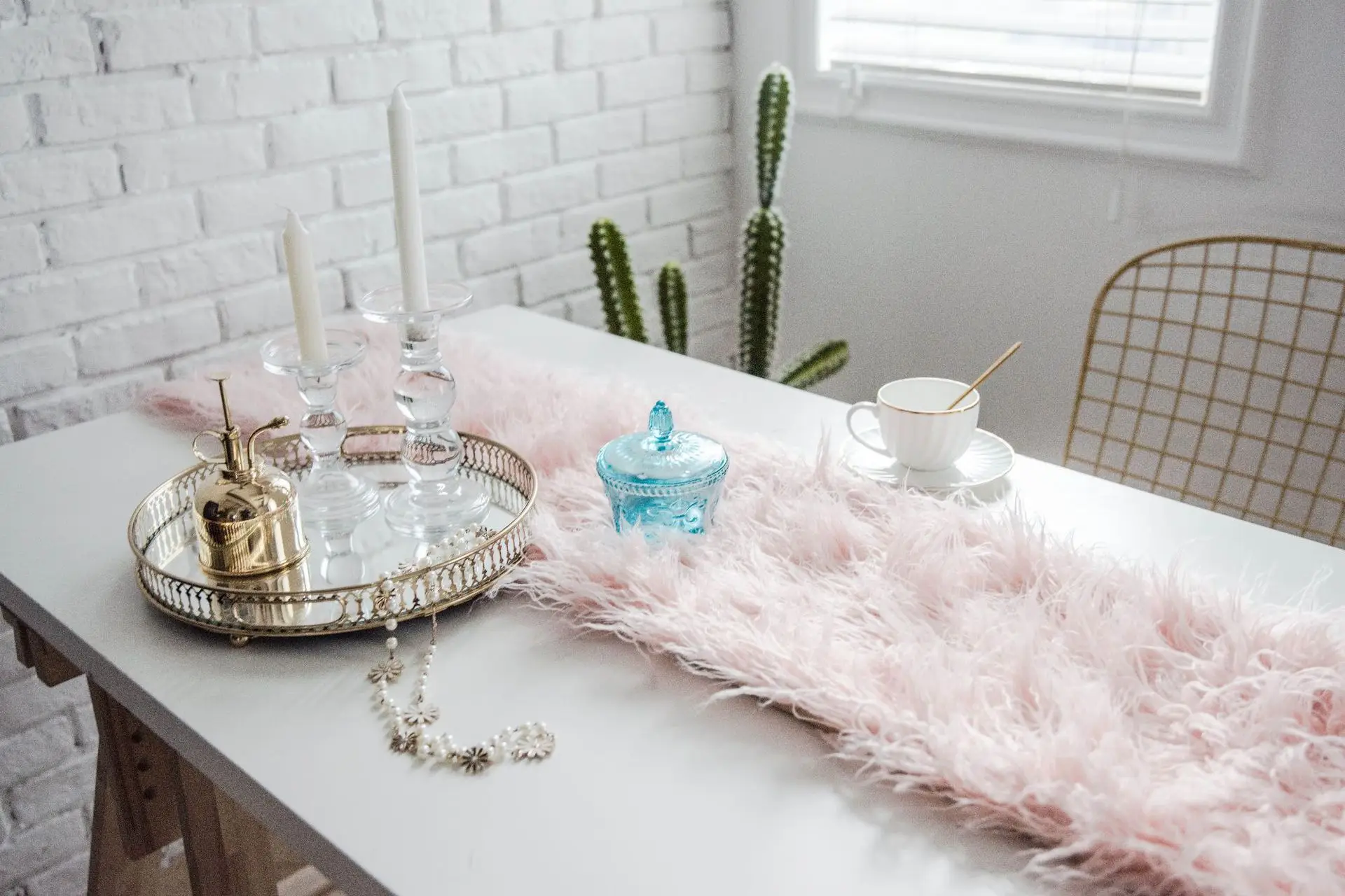 Topspitgo Chemin De Table Fourrure Blanc,30 X 180 Cm Moderne Chemin De Table Decoration Noel Mariage Décorer Table