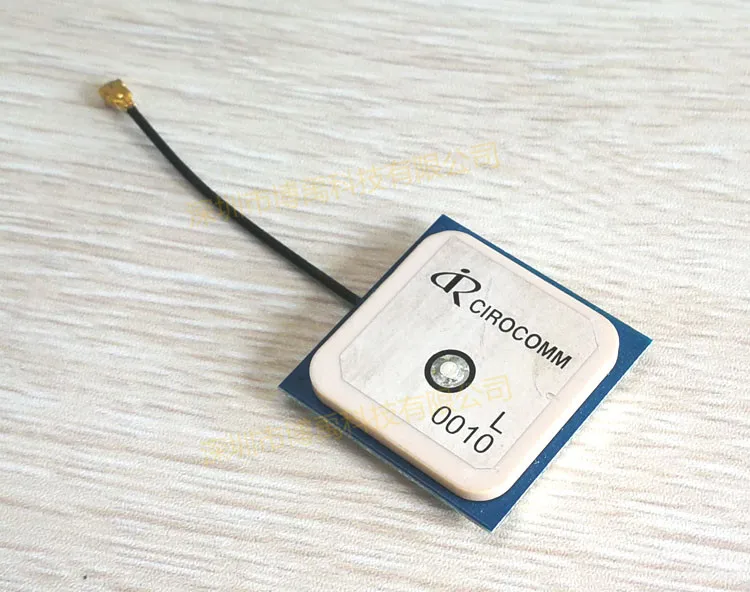 GPS + Glonass внутренняя керамическая активная антенна CIROCOMM 1.5dbi усиление IPEX интерфейс