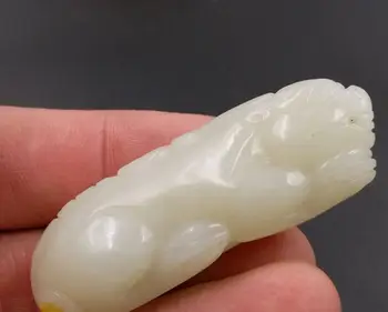 

6cm natural Hetian jade pendant hand-carved stereo Hetian white jade lucky