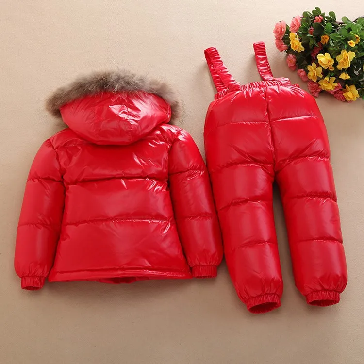 Зимнее белое пуховое пальто для девочек, Детский Большой комплект одежды с капюшоном и воротником из натурального меха(куртка+ штаны), детский теплый лыжный костюм для русской зимы - Цвет: red