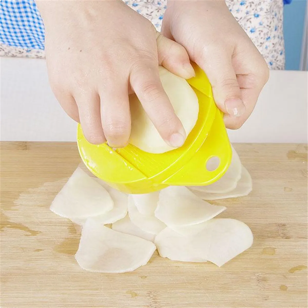 

3Pcs/Set Microwave Potato Crisp Chip Maker Rack DIY Fruit Slicer Chopper Home Kitchen Cuisine Making Tools Home Kitchenware
