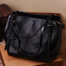2016 spring and summer snake pattern cowhide leather bag simple shoulder portable handbag large bag