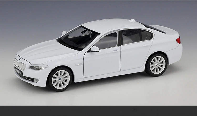 WELLY 1:24 Высокая Имитация классический литой автомобиль BMW 335i/535i металлический сплав модель автомобиля для детей подарок игрушка автомобиль коллекция