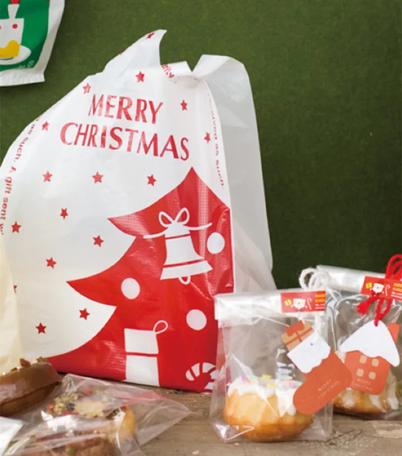

100pcs 18x35cm 24x45cm Merry Christmas Tree Design Plastic t Shirt Gift Bag Retail Shopping Bag