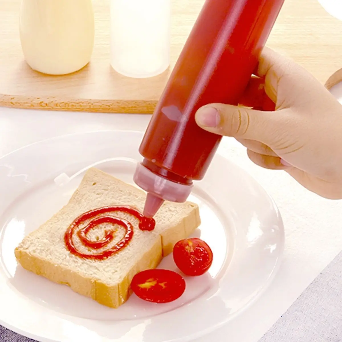 

Picnic Bottle BBQ Condiments Squeeze Plastic Sauce Ketchup Mayonnaise Mustard Spice Tools