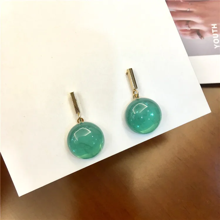 

Korean Version Of The Retro Fashion New Earrings Simple Temperament Round Natural Crystal Earrings Ladies Factory Wholesale