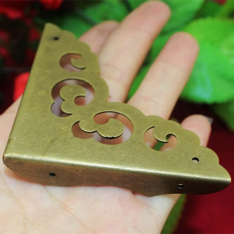 Brass-Wooden-Box-Coner-Wine-Box-Protector-Furniture-Cover-Triangle-Corners-Antique-Bronze-Hollow-Pattern-65mm