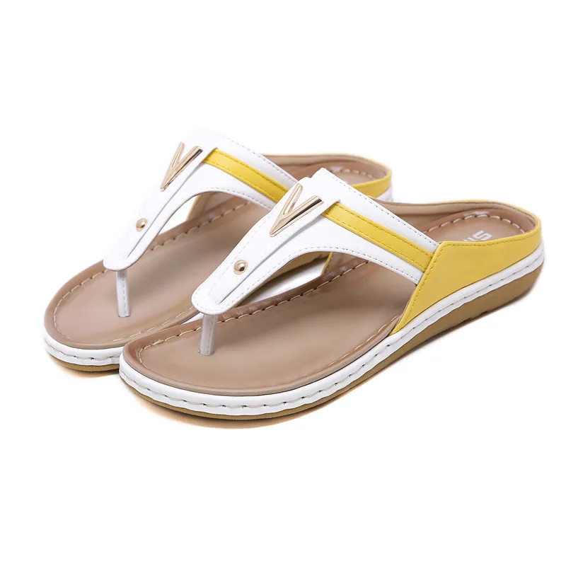 

B1-7 Size 35-42 Female Patchwork PU Leather Slippers Lady Metal Decoration Flip Flops Woman Low Heels Slides Women Outdoor Shoes
