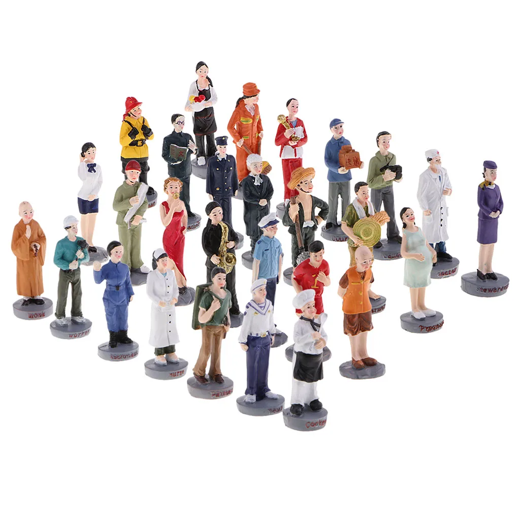 

1/20 Scale Model Train Railroad Street Landscape Photographer Stewardess 28x