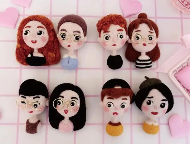 

Cute doll avatar wool needlepoint kit wool felt needle felting brooch craft needlecraft DIY handmade