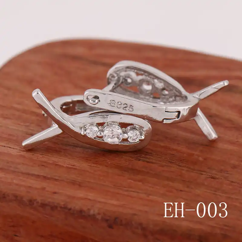 2017 Бесплатная доставка украшений женский рыбы декор циркон серебряные серьги женские рыбы популярный стиль серьги и ухо клип