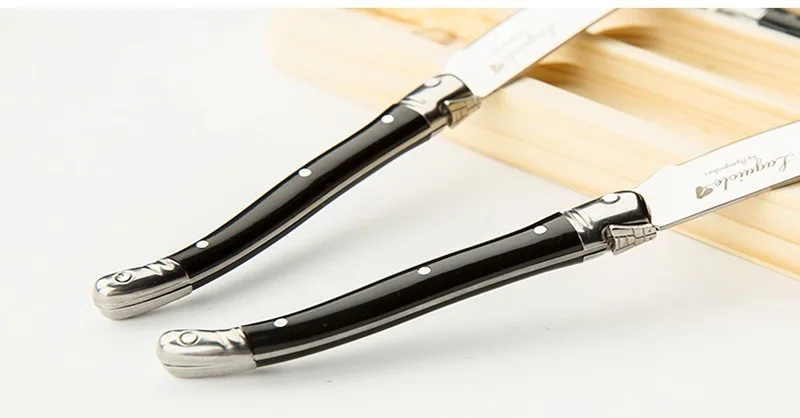 black cheese spreader  (8) - 