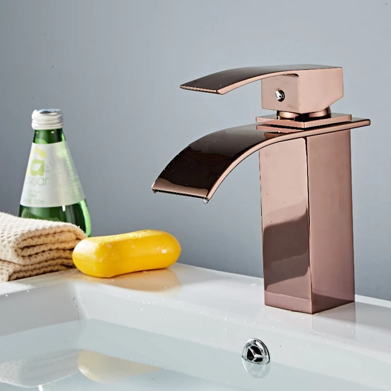 Горячая Распродажа смеситель для ванной комнаты с водопадом установленный на