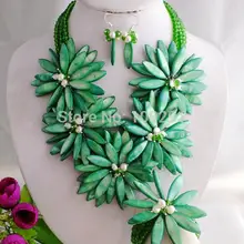 Новейший! модное с зеленым кристаллом стеклянные бусы цветочное ожерелье набор MN-1520