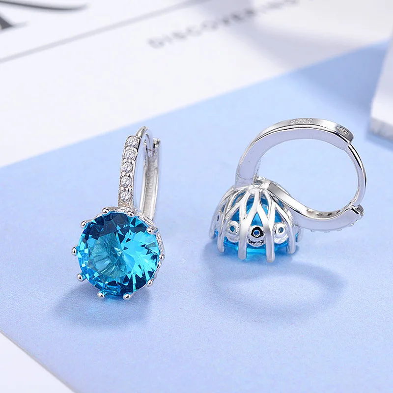8826574752_19612025
