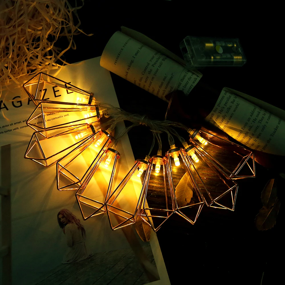 

LED String Light 20 LED Battery Operated Metal Party Fairy Light Decoration Light Warm White Light Flash(Twinkle) / Steady On