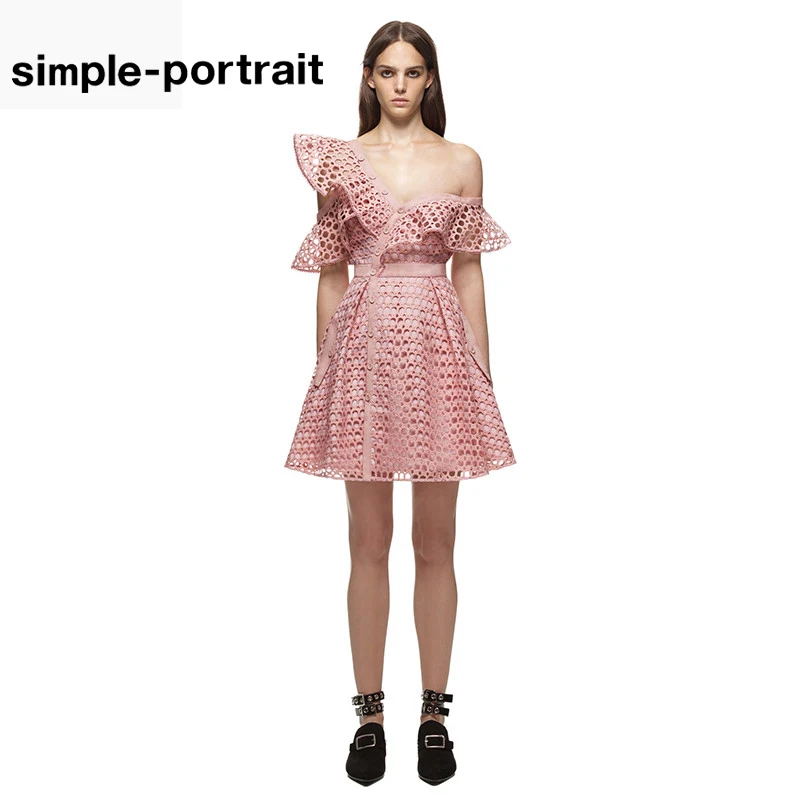 

SP 2018 4 Colors Princess Dresses Women Brand Summer Hollow Tunic Dress Female Ruffle Lace Frill Mini Vestidos Wholesale 2815